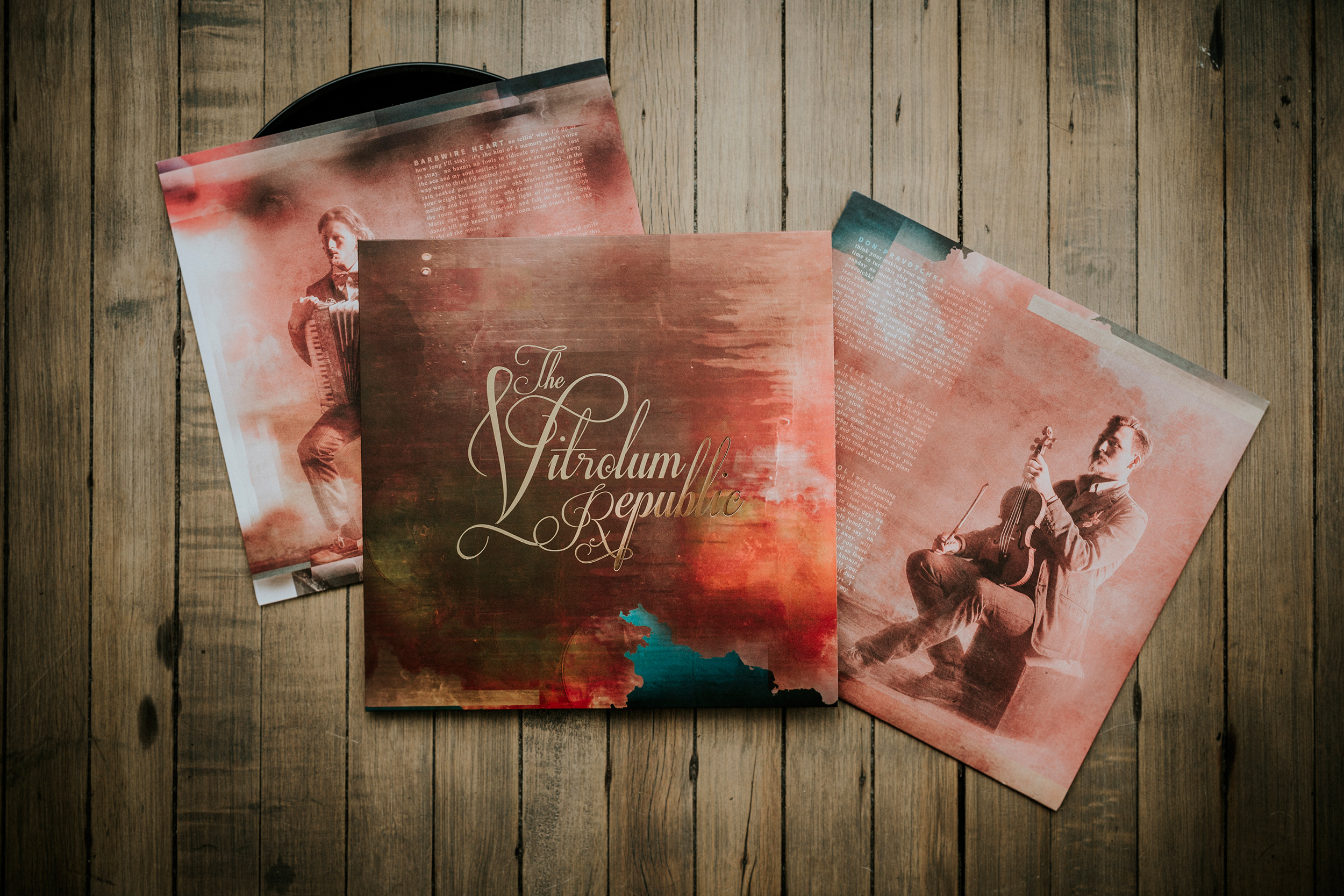 Vitrolum_Vinyl_Photo_web